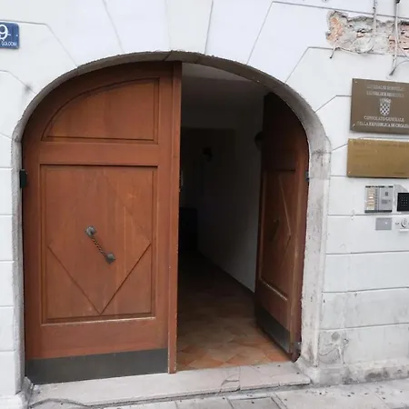 Апартаменты Carlotta *